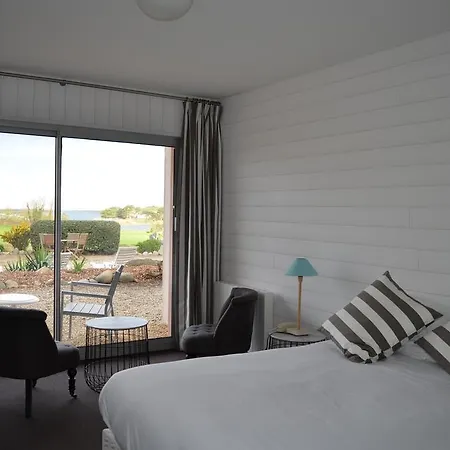 Le Toeno Hotel